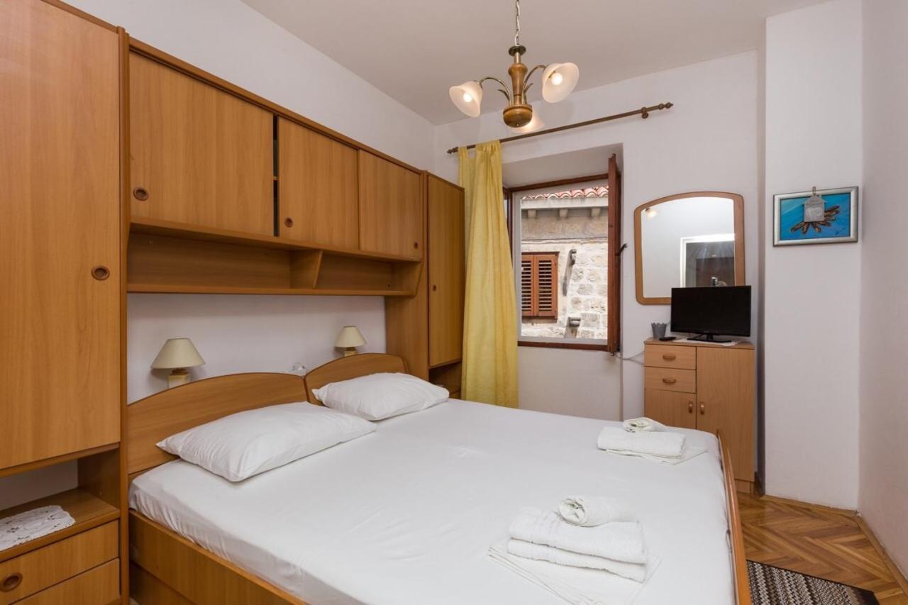 Apartments And Rooms By The Sea Slano, Dubrovnik - 2687 外观 照片